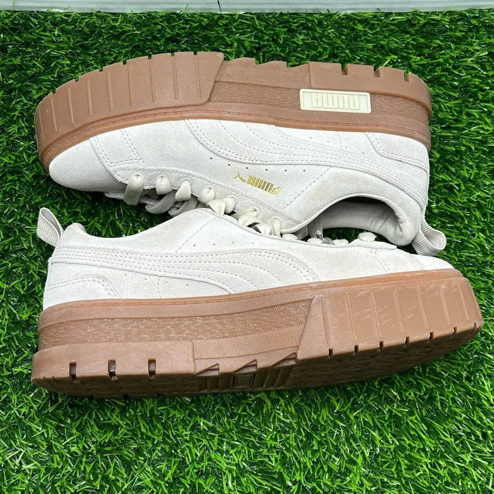 Puma Mayze Alpine Snow Cream Brushed Suede Platform Sneaker‎ Size 7.5 Athleisure